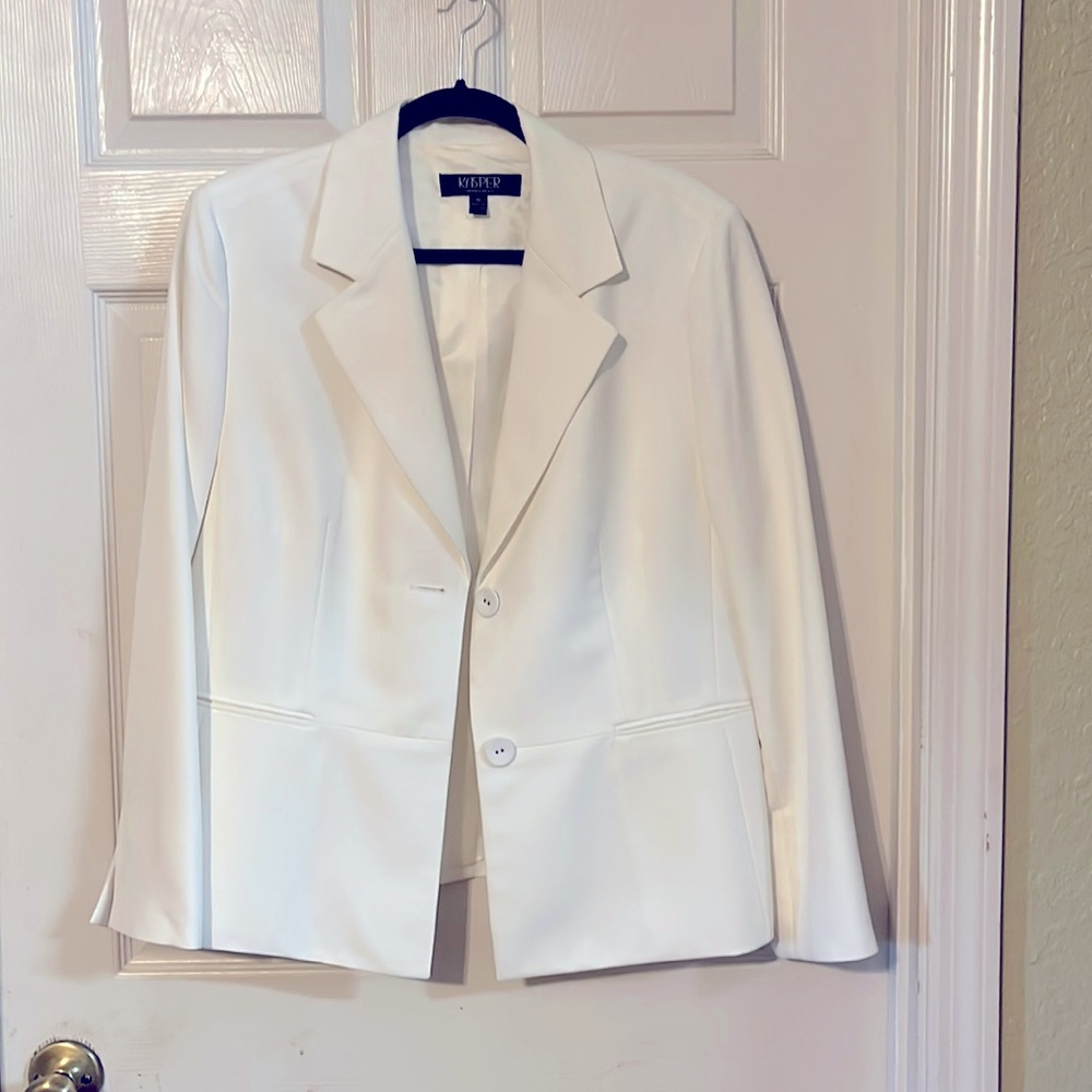 Kasper size 16 white two buttons jacket